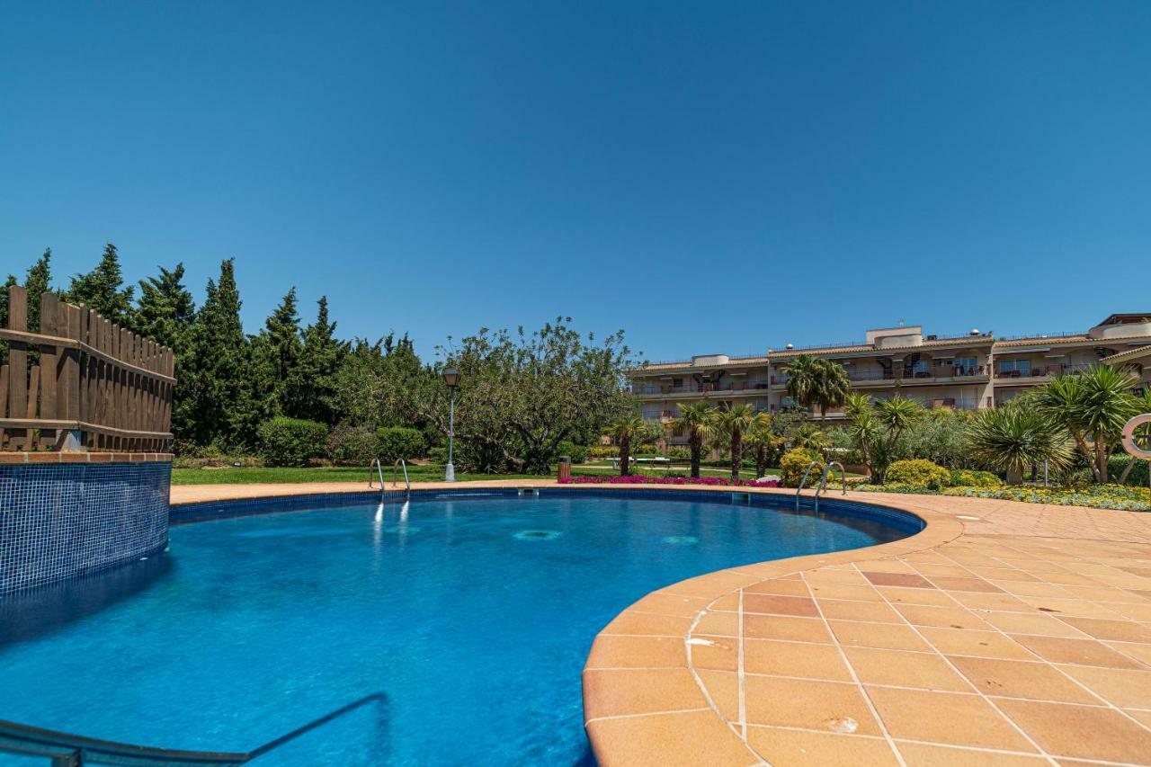 Golden Beach Apartamentos Sant Carles De La Rapita Exterior photo